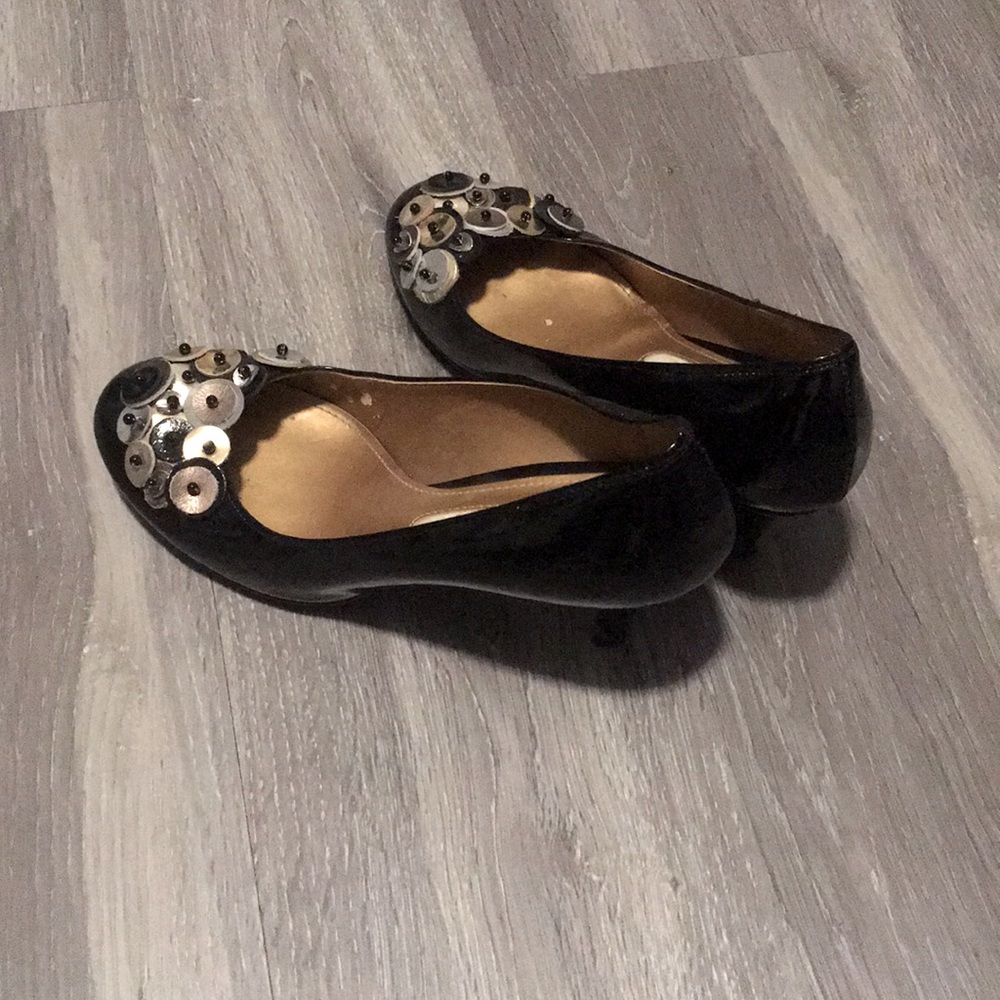 Women’s shoes